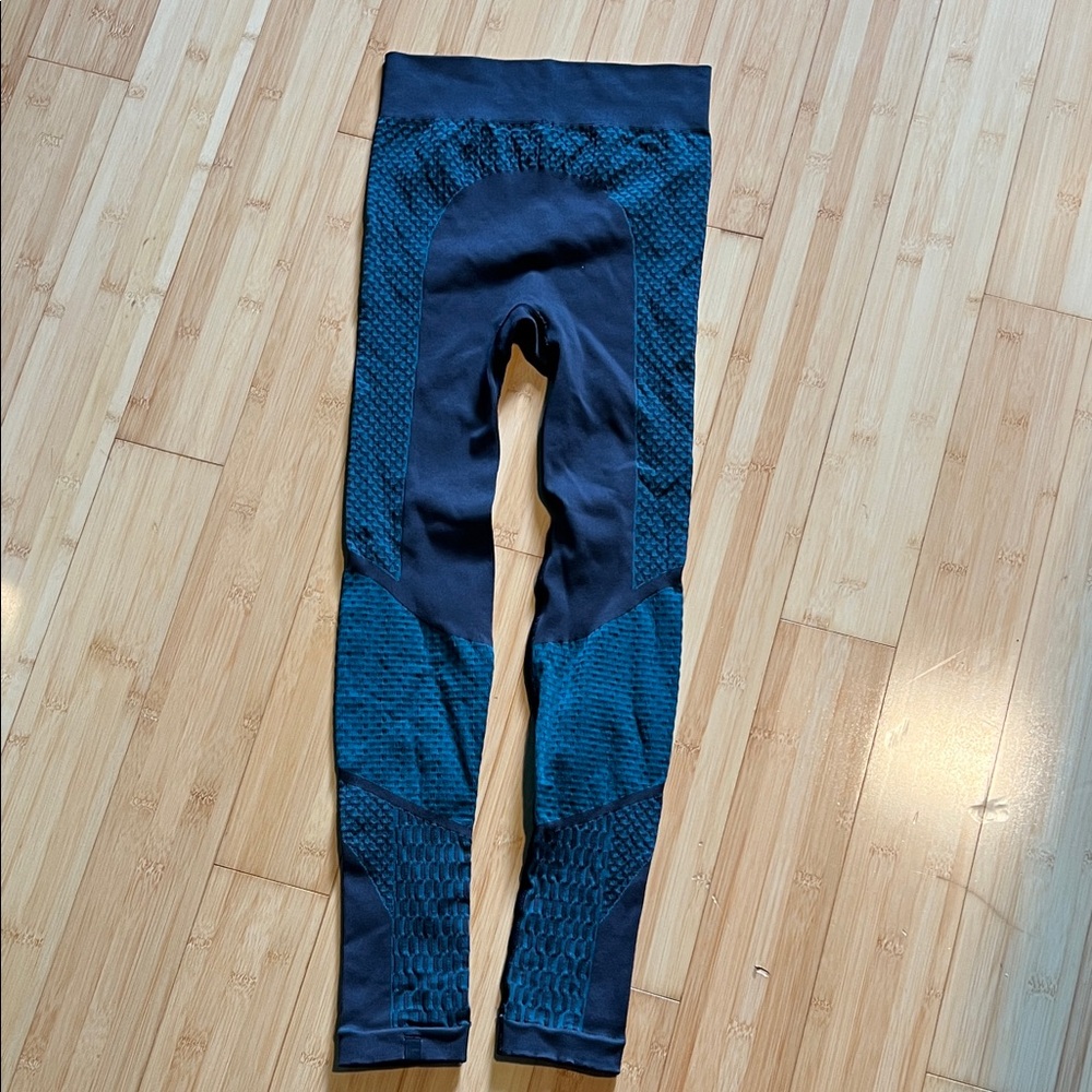Lululemon base layer Leggings